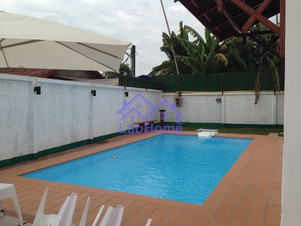 ID: 675 - Wonderful family home - swimming  pool