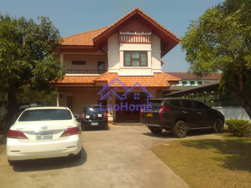 Huge house for sale