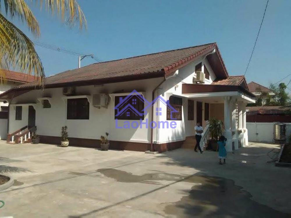 Lao home 