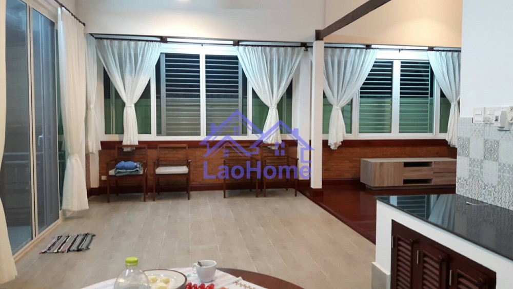 ID: 1096 - house for sale with garden