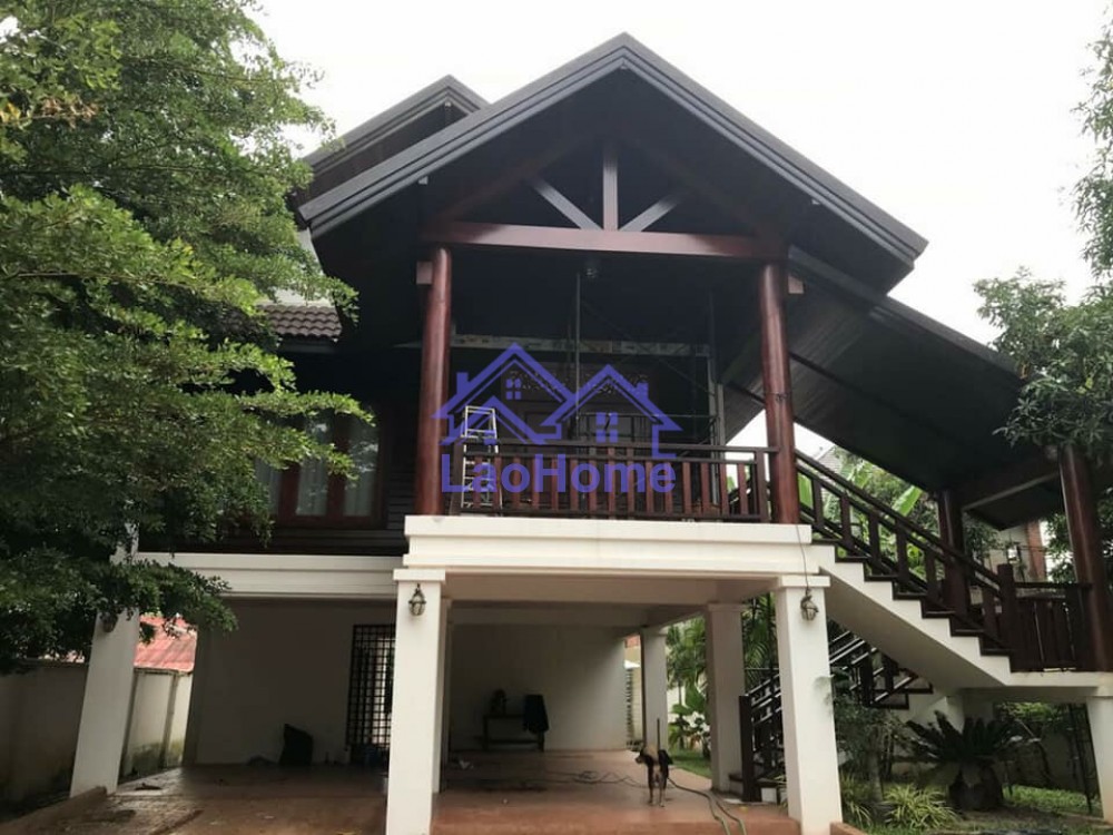Modern Lao style house with garden