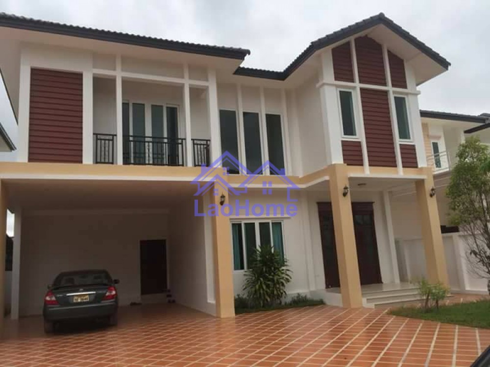 vlilla house for sale with garden