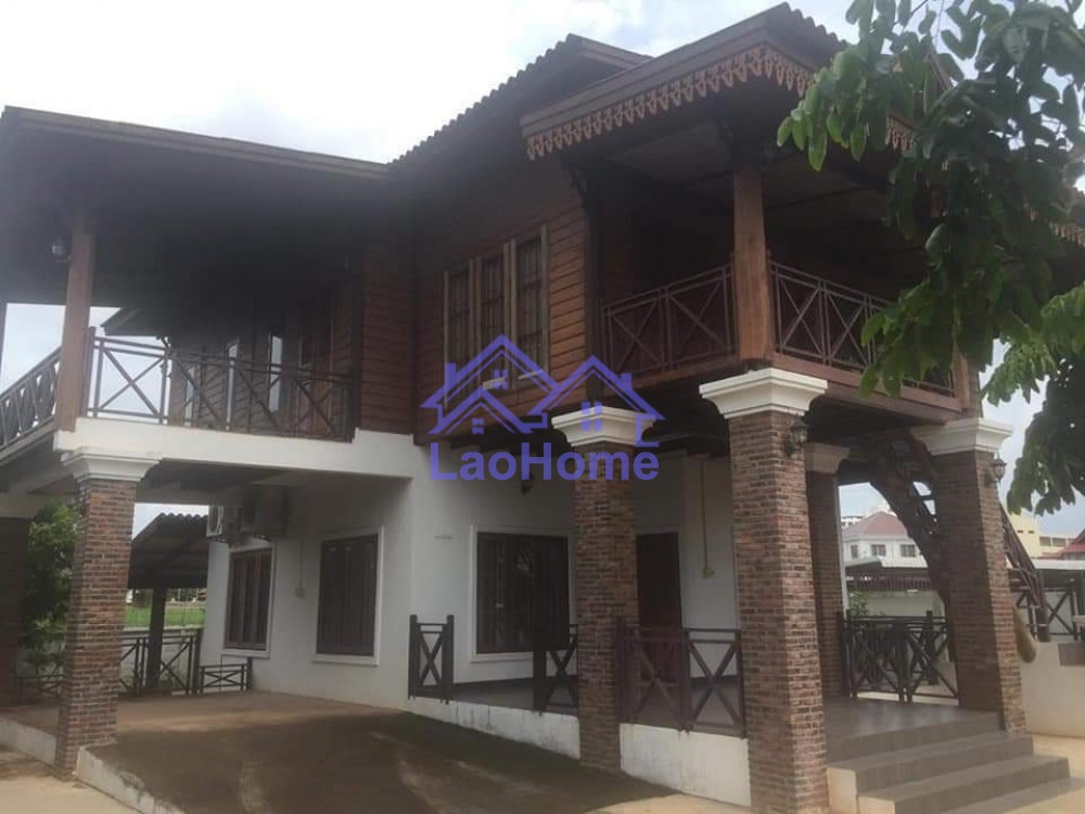 Modern Lao style house with garden