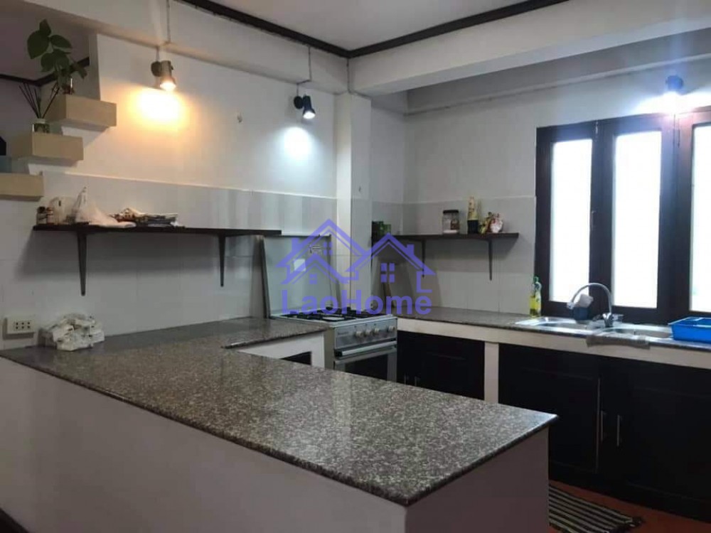 ID: 1445 - Modern house for rent with garden