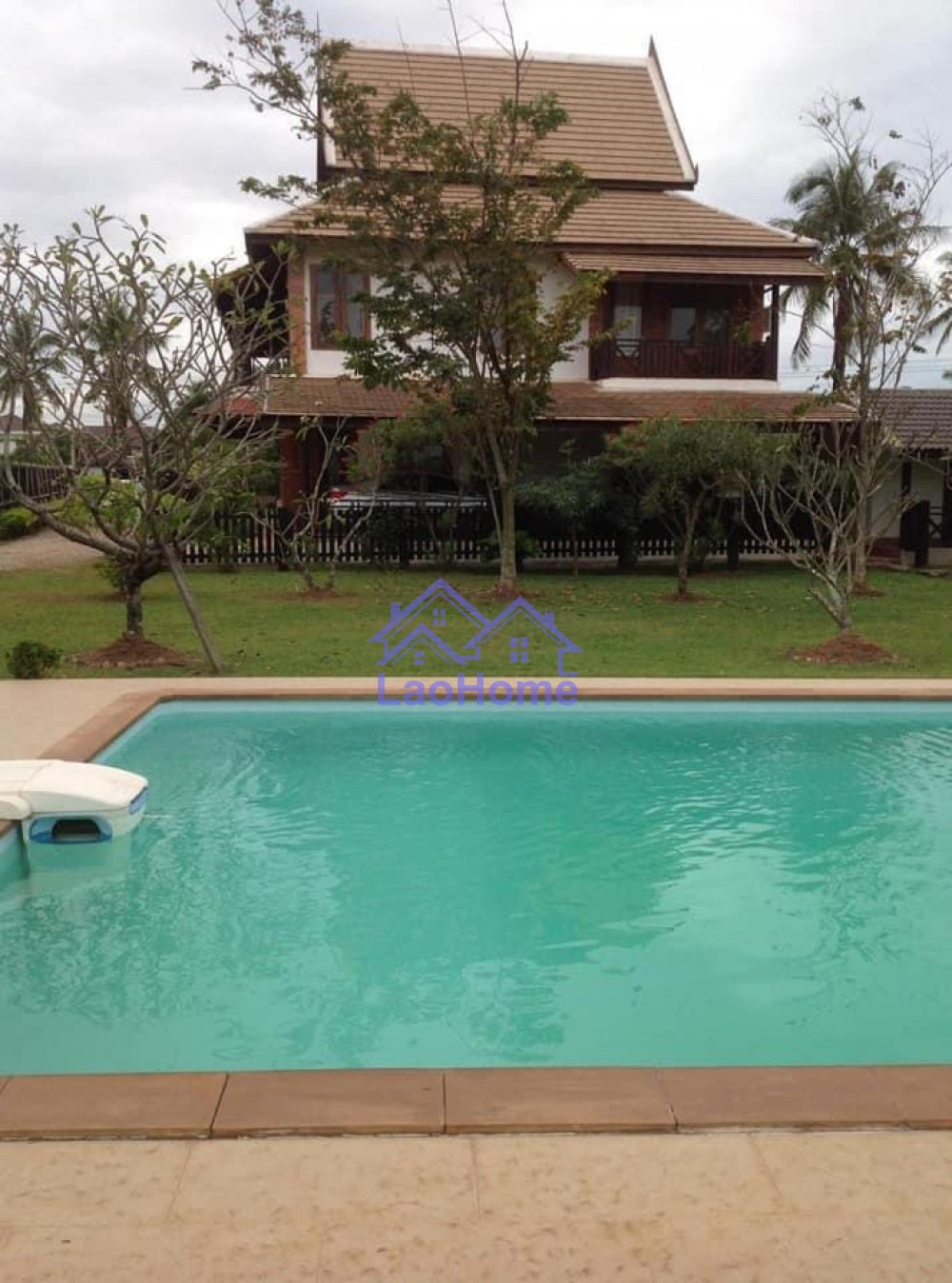 ID: 1465 - Modern Lao style house with garden and swimming pool 