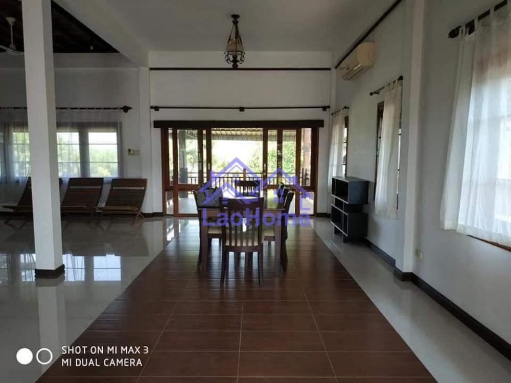 ID: 1468 - Modern Lao style house with garden and close Mekong River