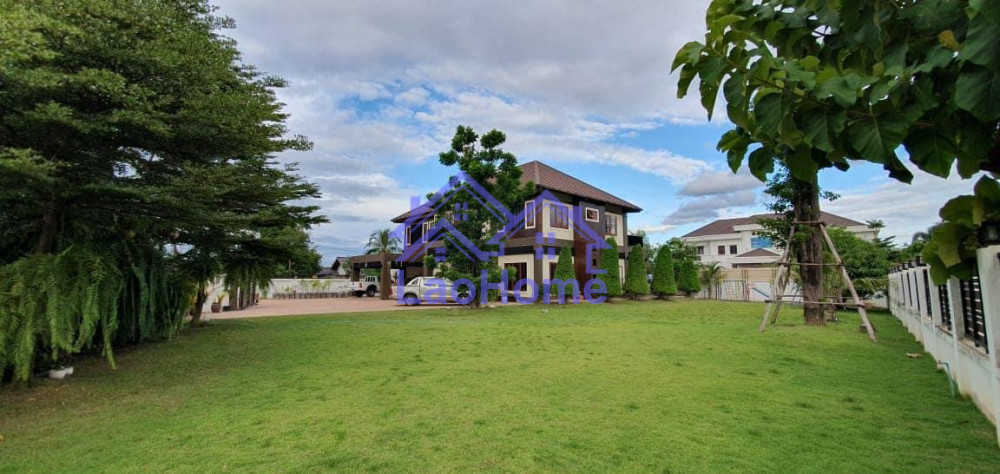 ID: 1480 - Alluring modern lao style house with a extensive garden