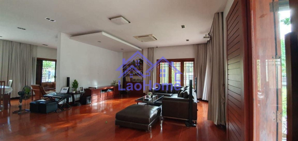ID: 1480 - Alluring modern lao style house with a extensive garden