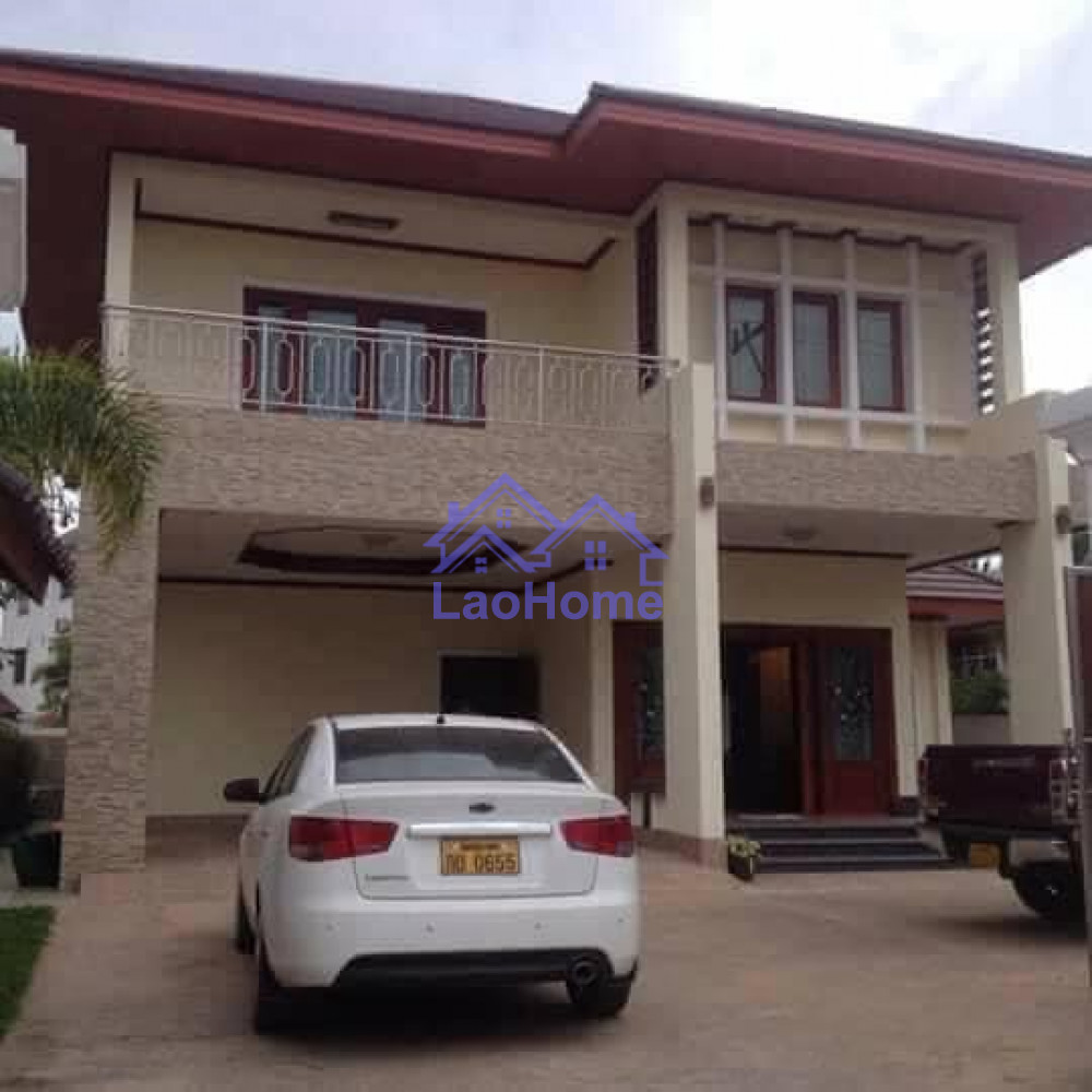 Modern Lao style house with garden 