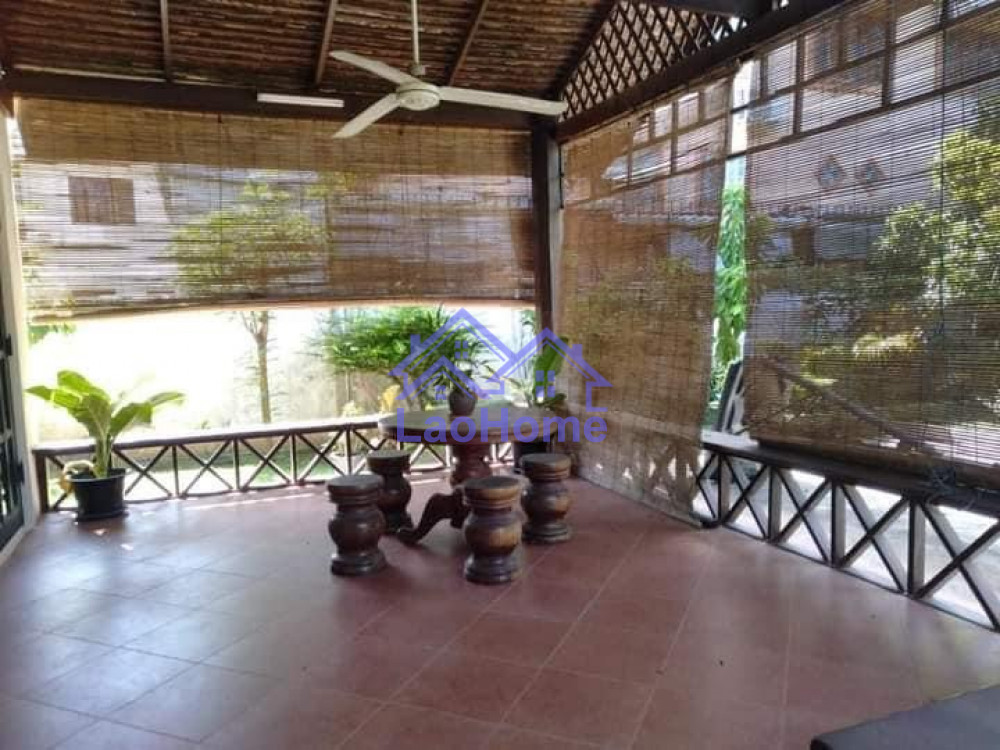 ID: 1537 - Modern Lao style house with garden 