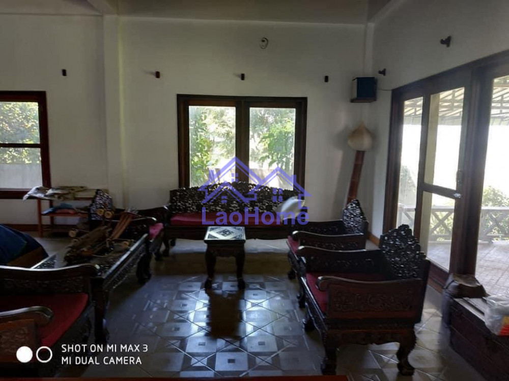ID: 1544 - Modern Lao style house with garden 