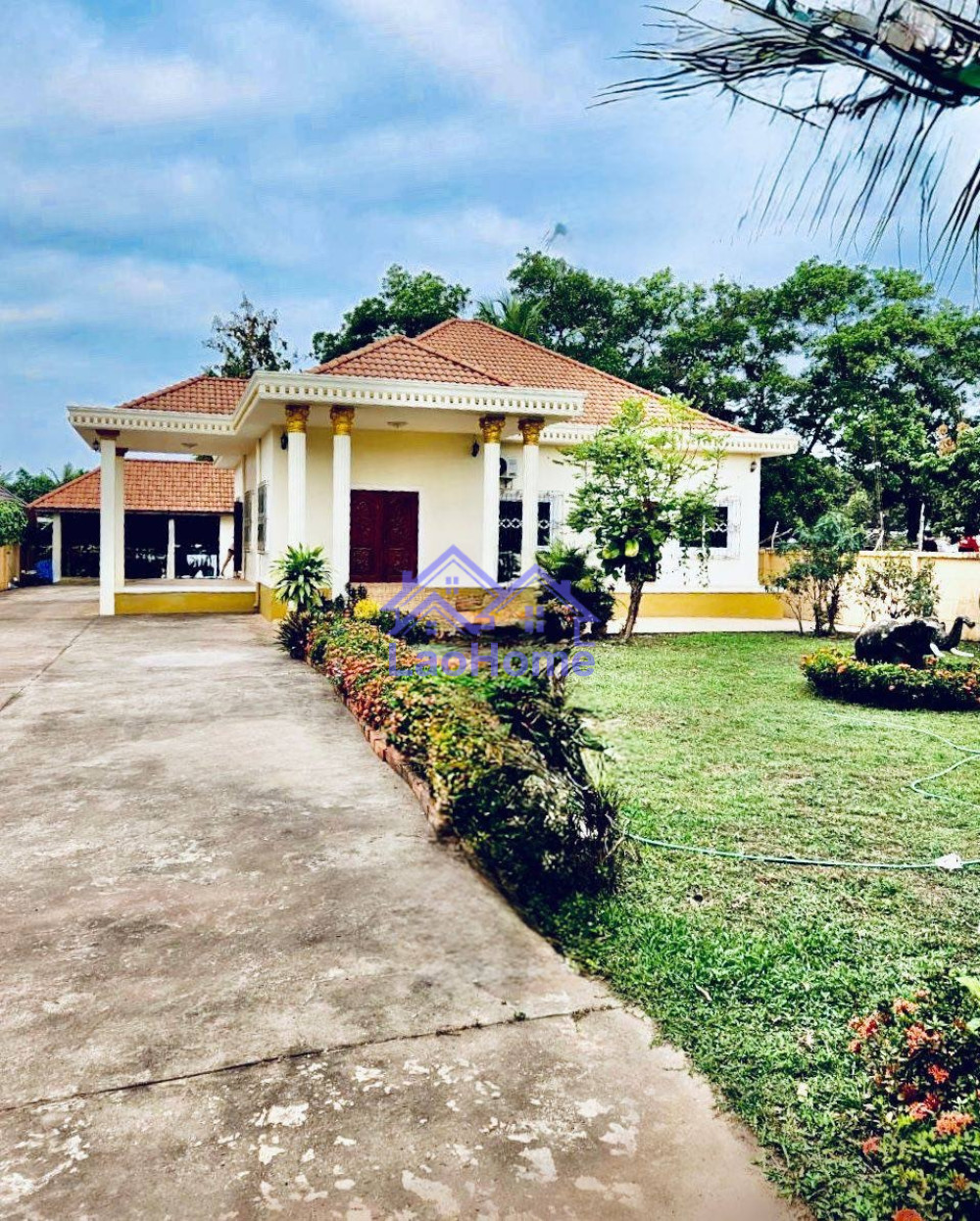 House for sale 